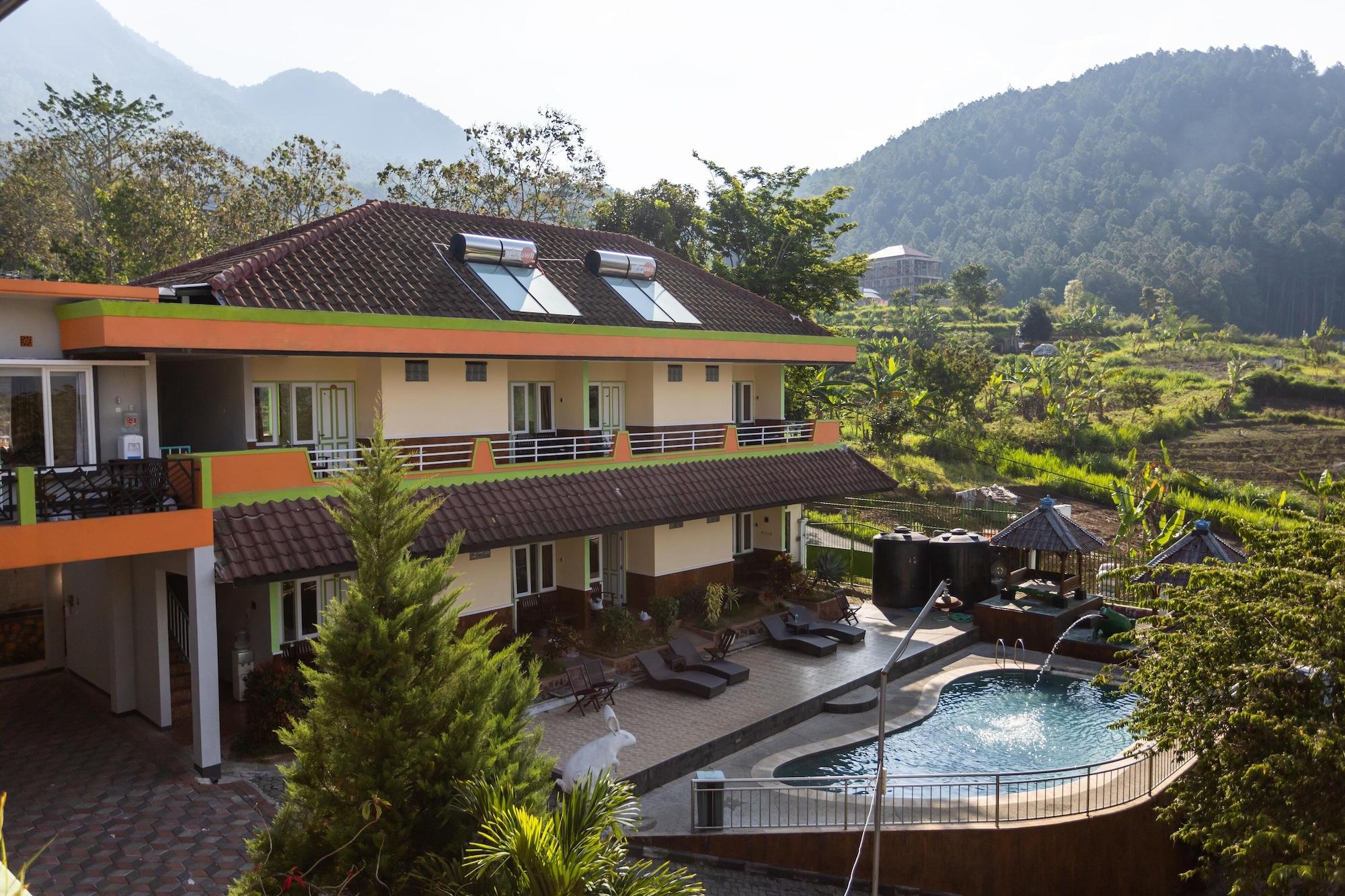 Villa Panderman Indah Batu  Zewnętrze zdjęcie