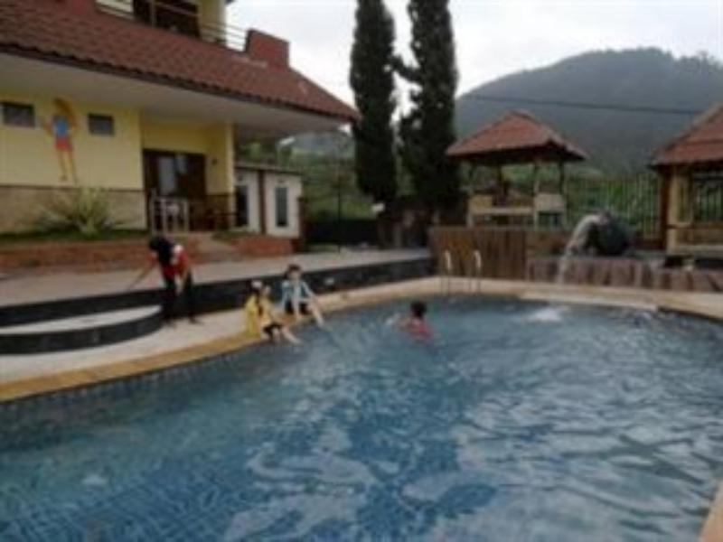 Villa Panderman Indah Batu  Zewnętrze zdjęcie