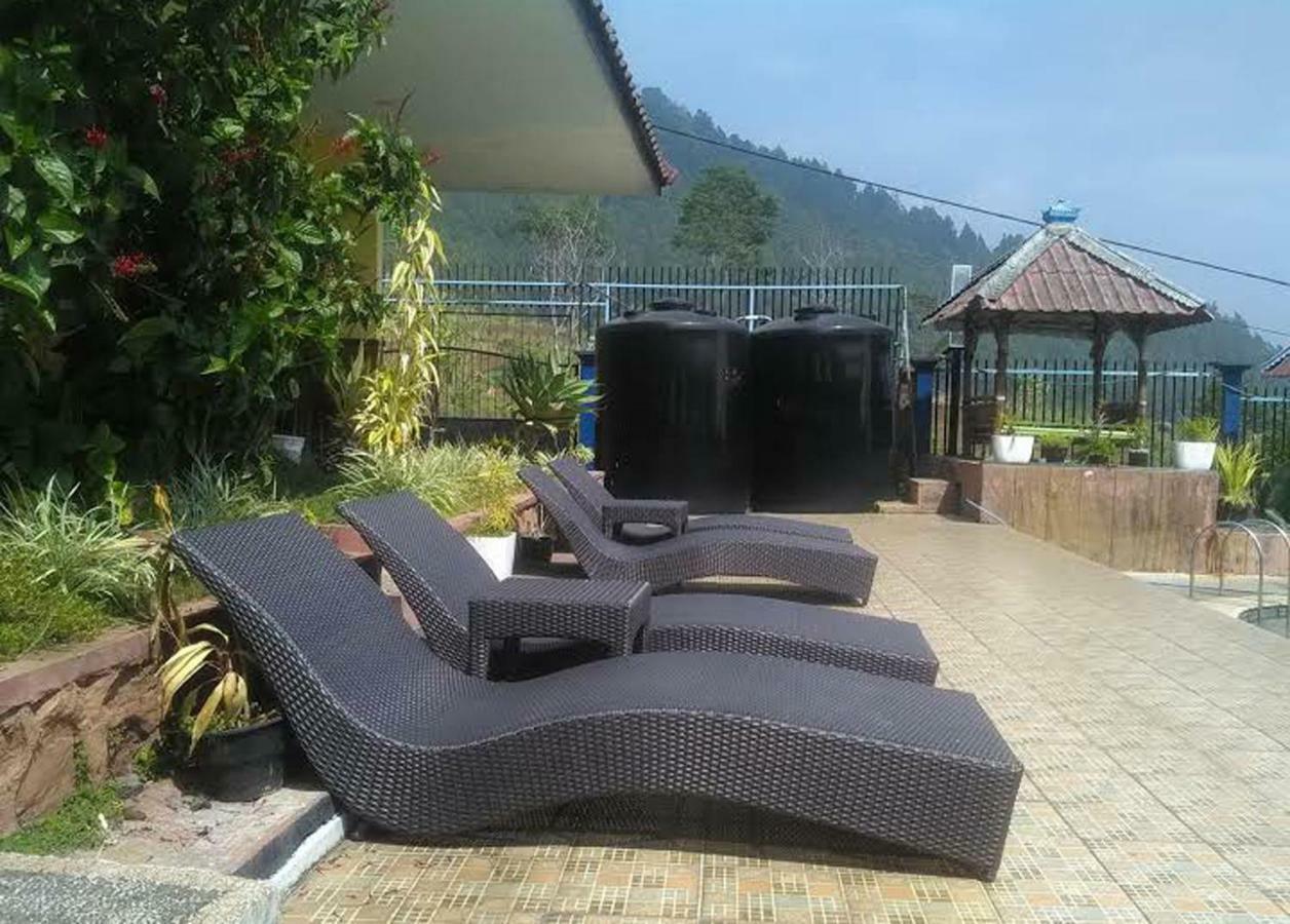 Villa Panderman Indah Batu  Zewnętrze zdjęcie